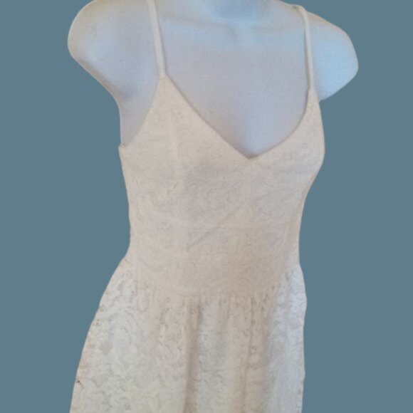 Ivory White Lace Overlay Dress Size XS - Picture 2 of 5